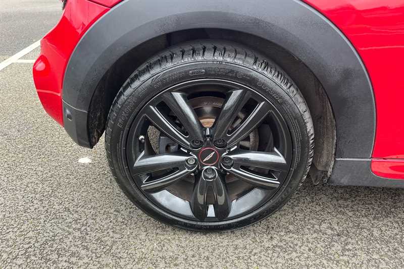 Used MINI Hatch 2019 for sale - 77706976: Photo 12