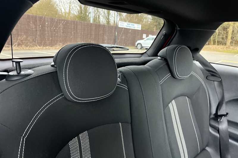 Used MINI Hatch 2019 for sale - 77706976: Photo 24