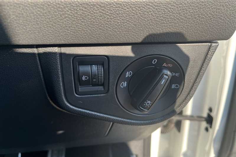 Used Volkswagen Taigo 2023 for sale - 77972015: Photo 38