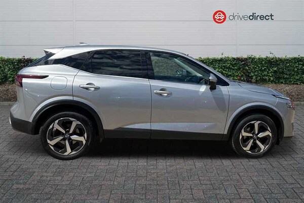 Used Nissan Qashqai 2021 for sale - 75270485: Photo 2