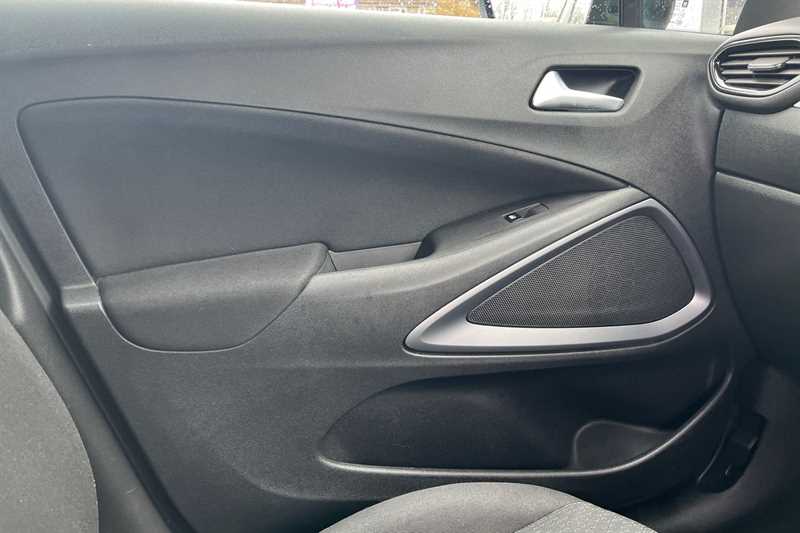Used Vauxhall Crossland X 2018 for sale - 78103374: Photo 40