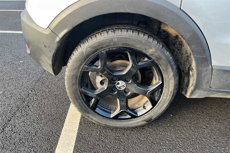 Used Vauxhall Crossland 2023 for sale - 76945050: Photo 12