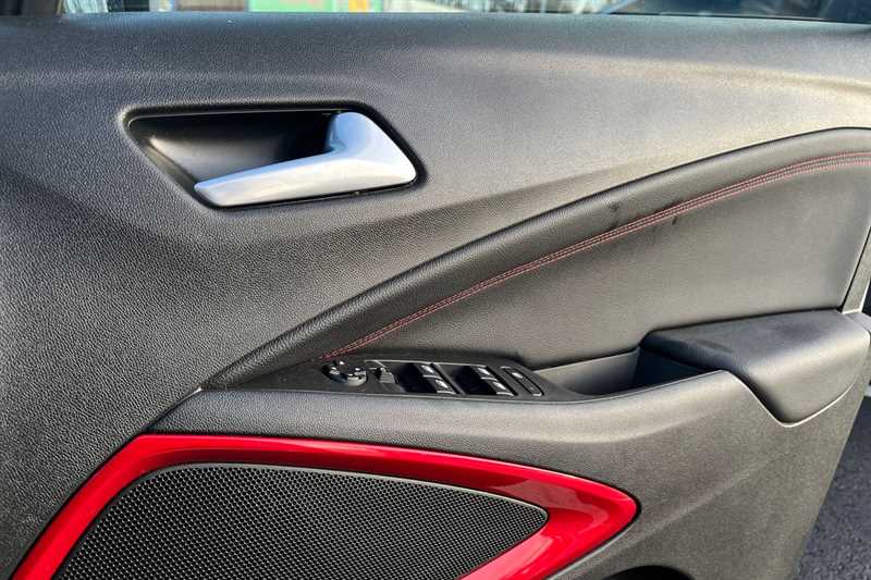 Used Vauxhall Crossland 2023 for sale - 76945050: Photo 16