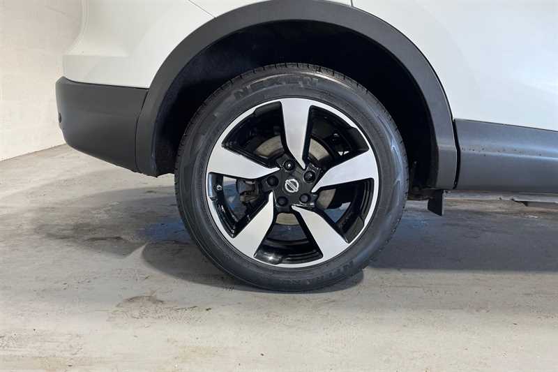 Used Nissan Qashqai 2015 for sale - 76524687: Photo 10