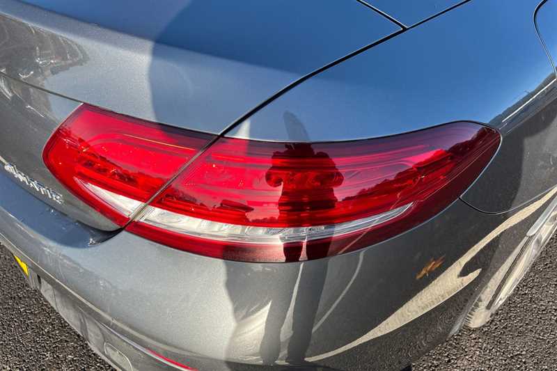 Used Mercedes-Benz C Class 2018 for sale - 76956639: Photo 32