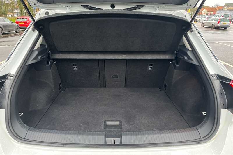 Used Volkswagen T-Roc 2022 for sale - 77348604: Photo 25