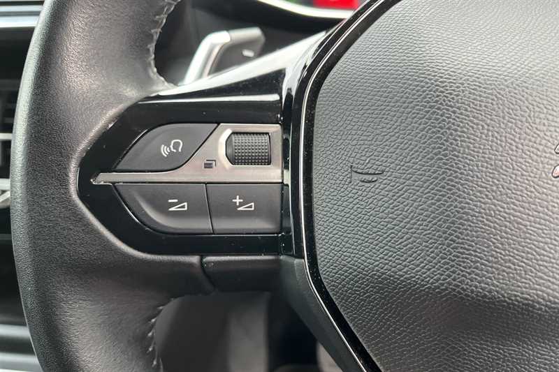 Used Peugeot 2008 2020 for sale - 76930963: Photo 21