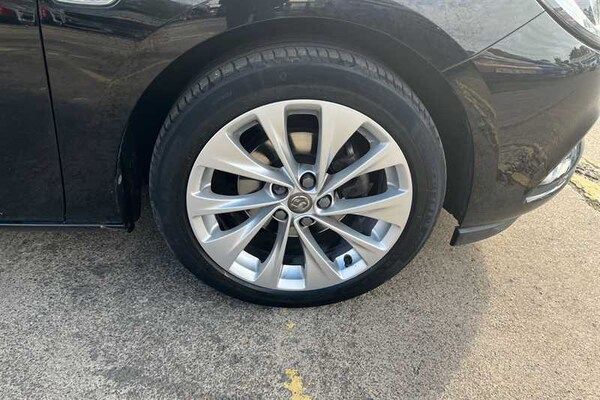 Used Vauxhall Astra 2019 for sale - 76088181: Photo 12