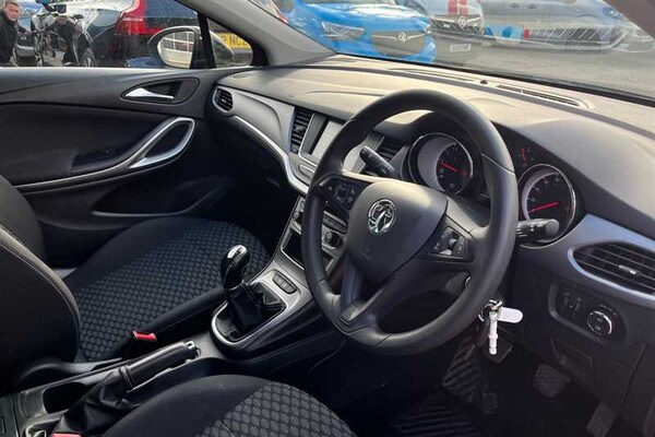 Used Vauxhall Astra 2019 for sale - 76088181: Photo 13