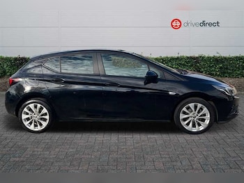 Used Vauxhall Astra 2019 for sale - 76088181: Photo 2