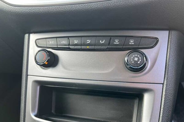 Used Vauxhall Astra 2019 for sale - 76088181: Photo 38