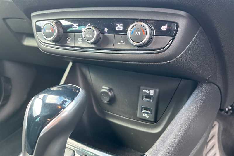 Used Vauxhall Crossland 2022 for sale - 78050304: Photo 15