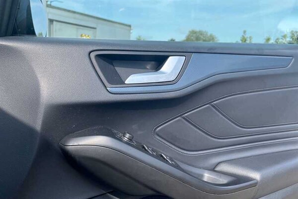 Used Ford Focus 2021 for sale - 75541506: Photo 16