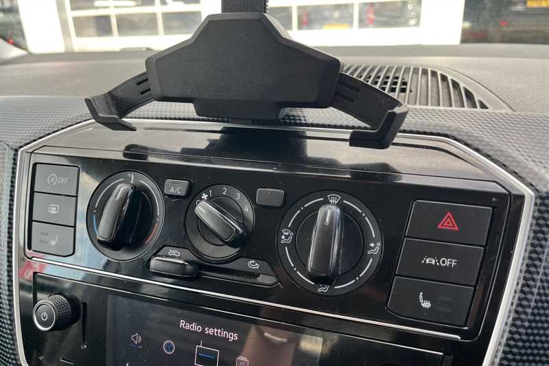 Used Volkswagen up! 2022 for sale - 78138413: Photo 15