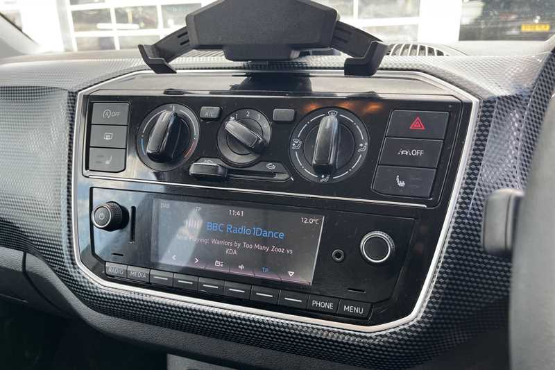 Used Volkswagen up! 2022 for sale - 78138413: Photo 17