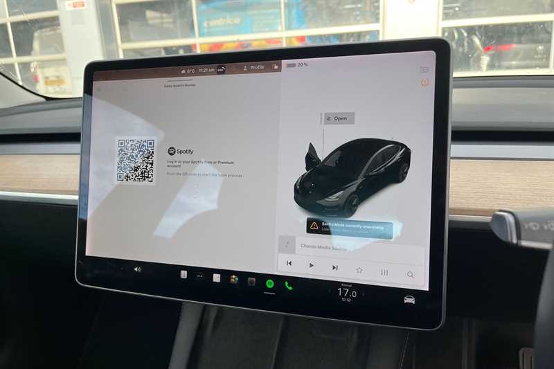 Used Tesla Model 3 2021 for sale - 76593820: Photo 19