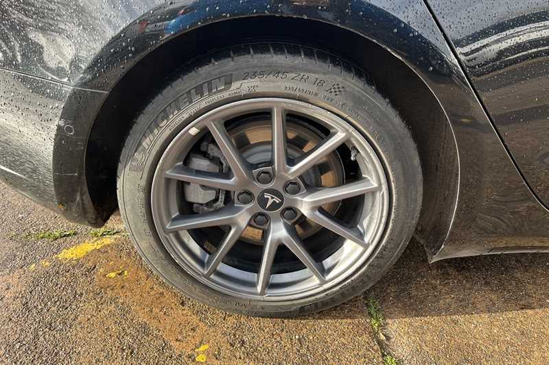 Used Tesla Model 3 2021 for sale - 76593820: Photo 9