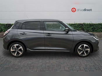 Used Suzuki Swift 2024 for sale - 76955812: Photo