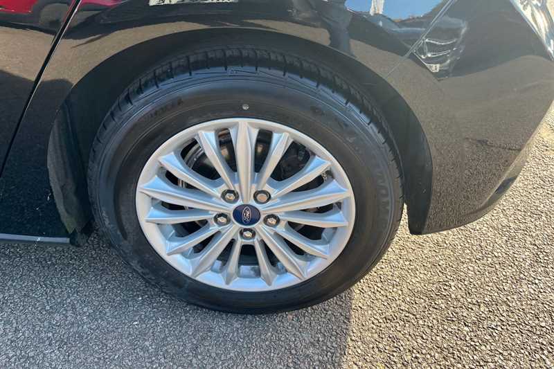 Used Ford Focus 2019 for sale - 76075611: Photo 11