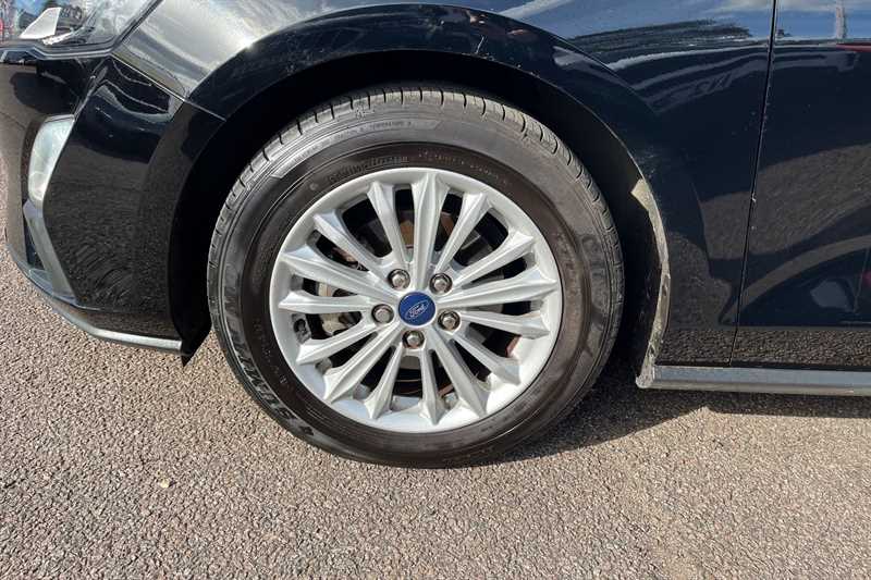 Used Ford Focus 2019 for sale - 76075611: Photo 12
