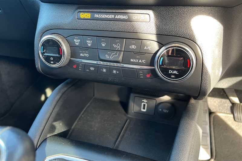 Used Ford Focus 2019 for sale - 76075611: Photo 15