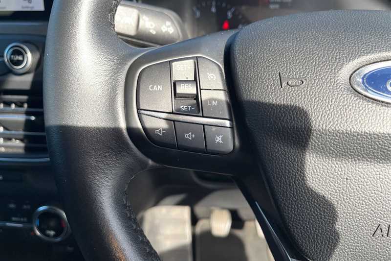 Used Ford Focus 2019 for sale - 76075611: Photo 21