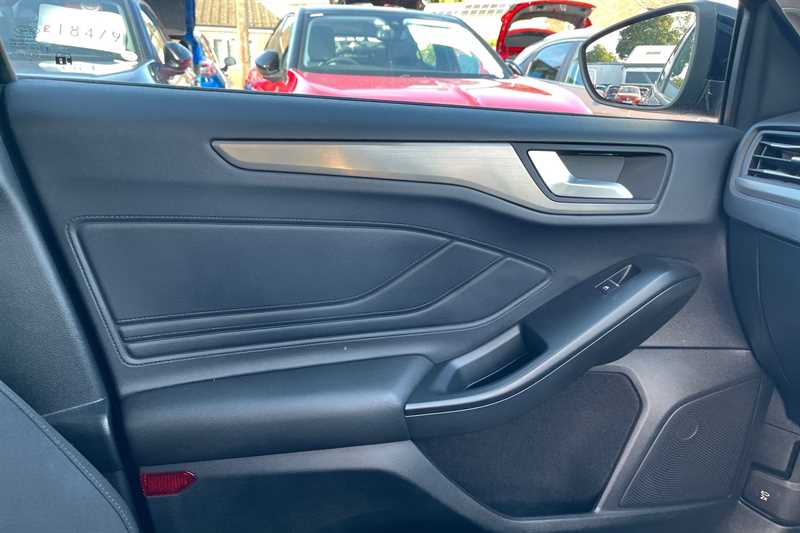 Used Ford Focus 2019 for sale - 76075611: Photo 40