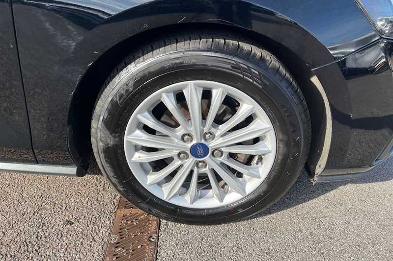 Used Ford Focus 2019 for sale - 76075611: Photo 9