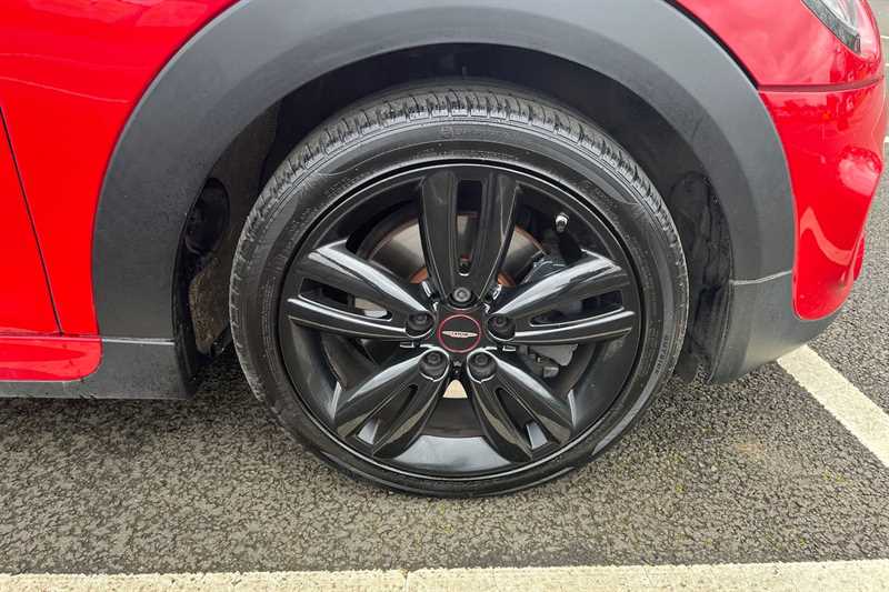 Used MINI Hatch 2019 for sale - 77811980: Photo 9