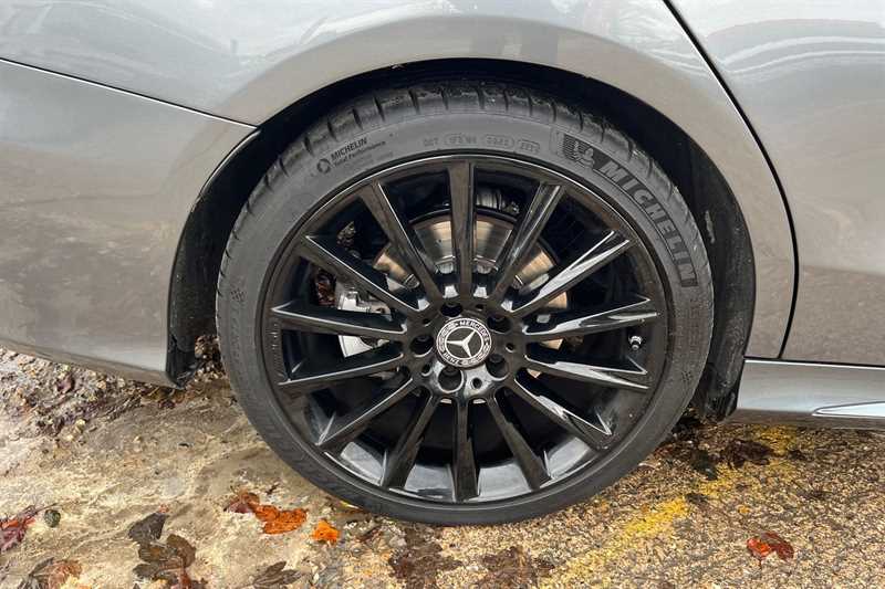 Used Mercedes-Benz C Class 2020 for sale - 76956115: Photo 11