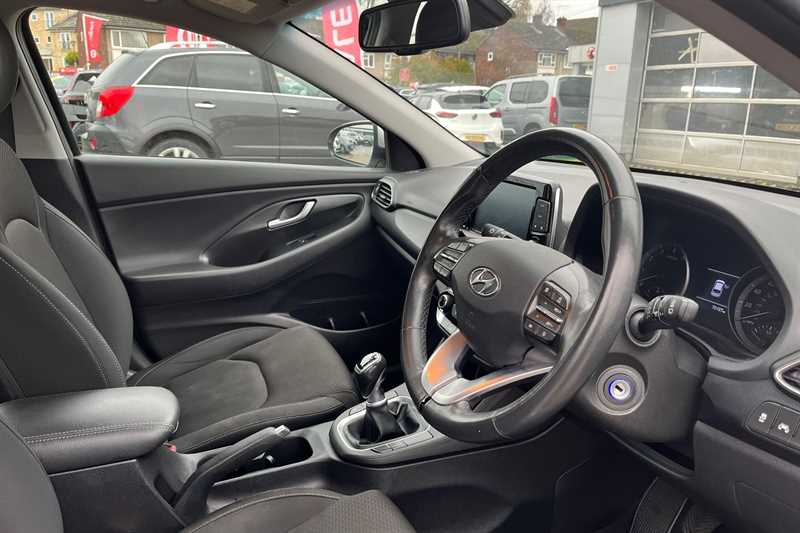Used Hyundai i30 2018 for sale - 76530708: Photo 13