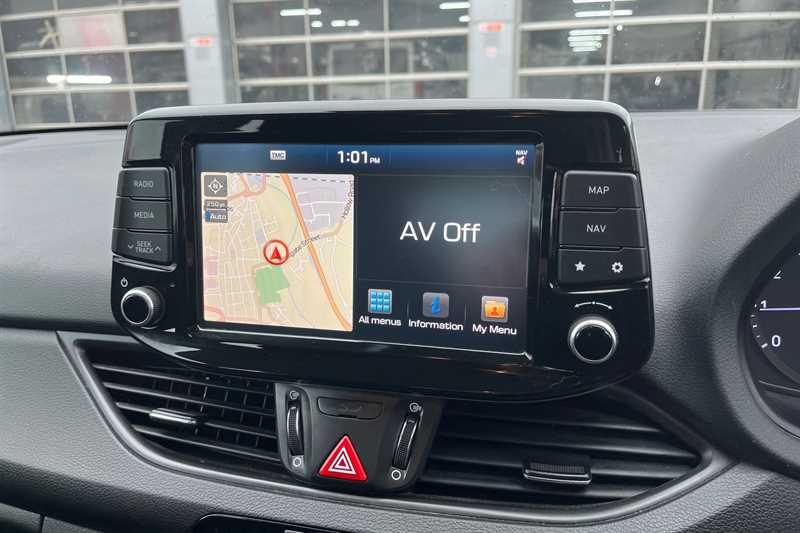 Used Hyundai i30 2018 for sale - 76530708: Photo 17