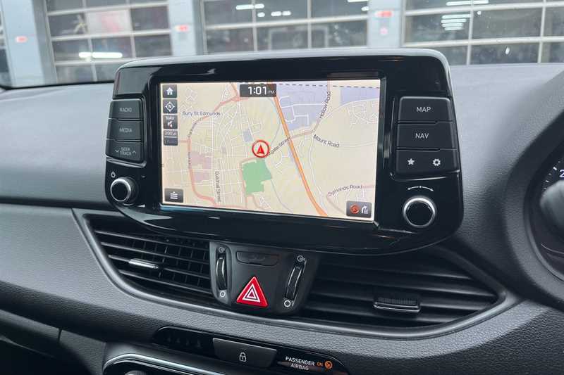 Used Hyundai i30 2018 for sale - 76530708: Photo 18