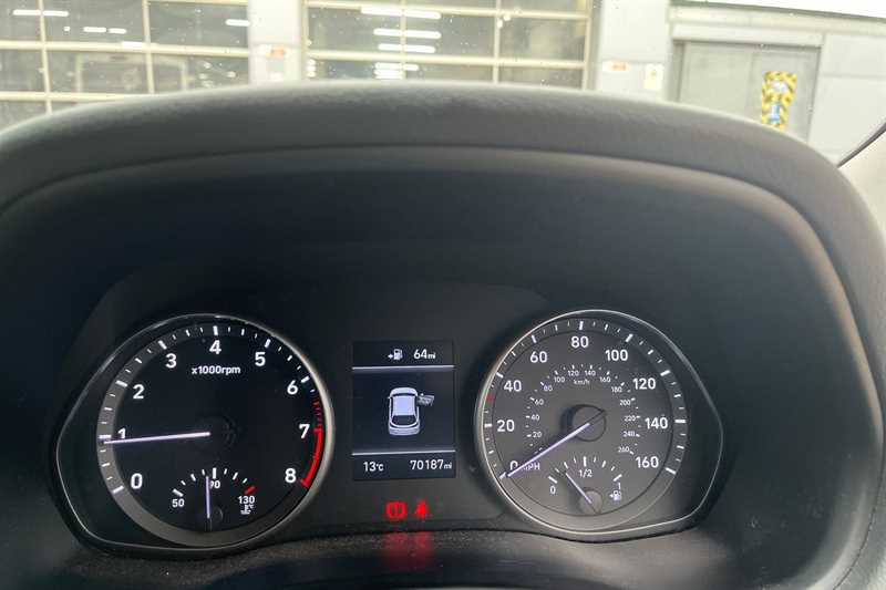 Used Hyundai i30 2018 for sale - 76530708: Photo 20