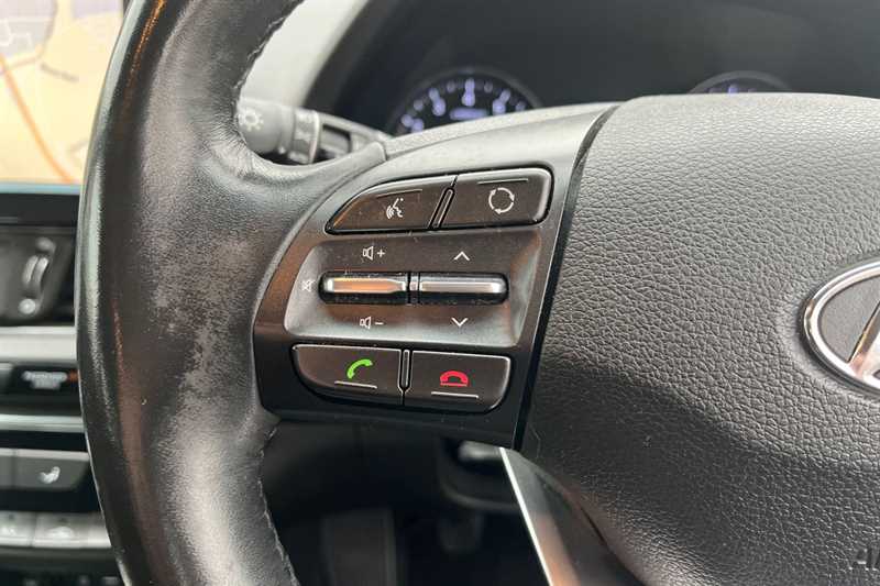 Used Hyundai i30 2018 for sale - 76530708: Photo 21