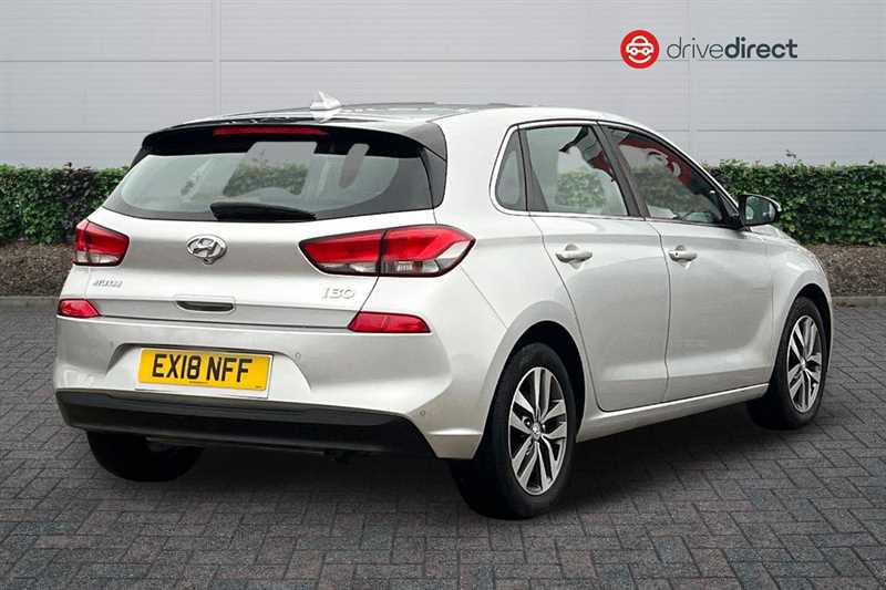 Used Hyundai i30 2018 for sale - 76530708: Photo 3