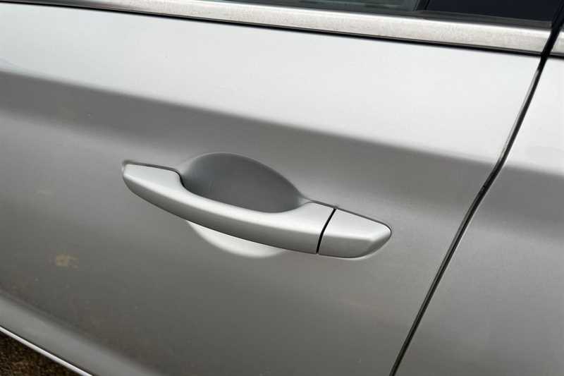 Used Hyundai i30 2018 for sale - 76530708: Photo 33