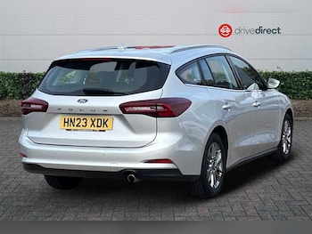Used Ford Focus 2023 for sale - 76140623: Photo 3