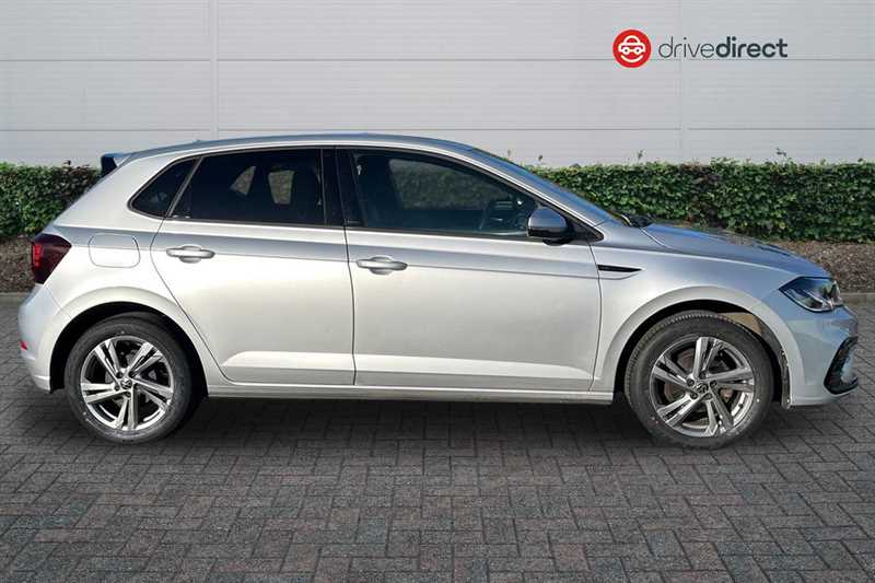 Used Volkswagen Polo 2022 for sale - 76373602: Photo 2