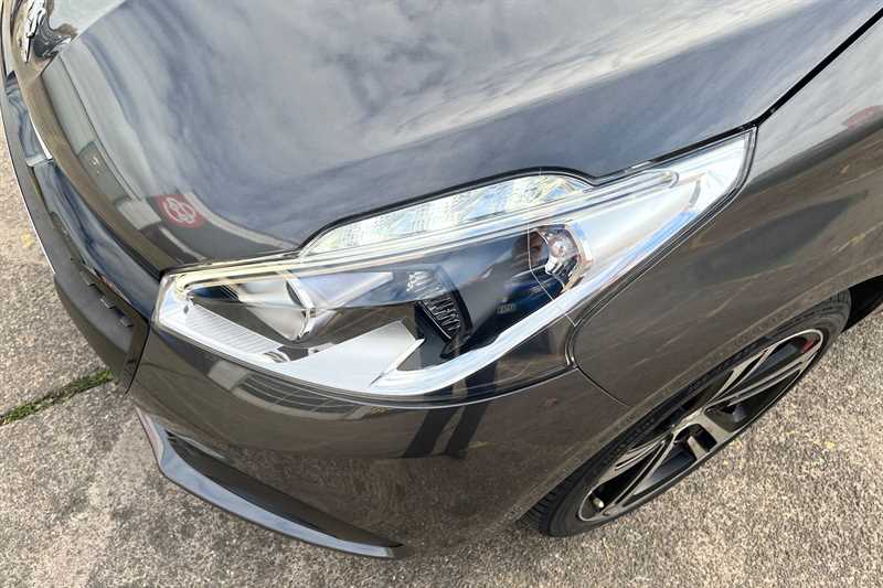 Used Peugeot 208 2018 for sale - 76351811: Photo 29