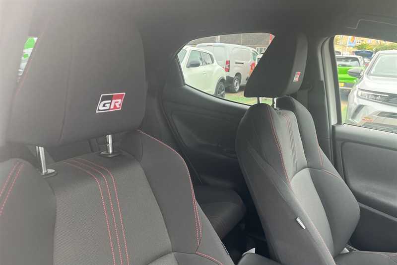 Used Toyota Yaris 2023 for sale - 76529332: Photo 23