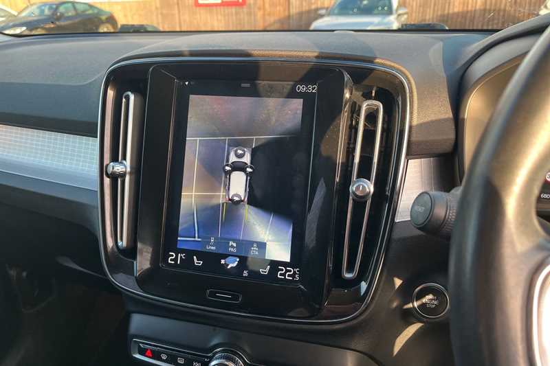 Used Volvo XC40 2018 for sale - 76945059: Photo 19