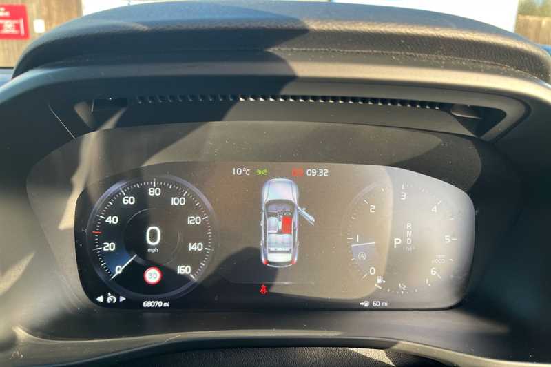 Used Volvo XC40 2018 for sale - 76945059: Photo 20