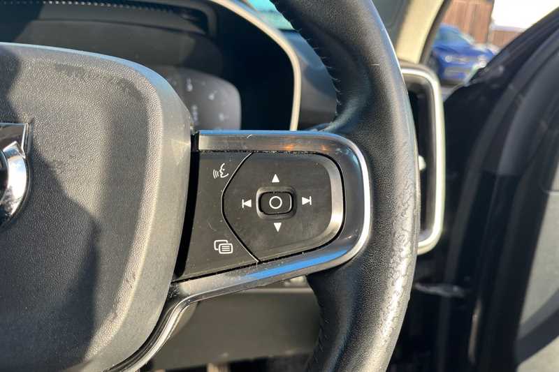 Used Volvo XC40 2018 for sale - 76945059: Photo 22