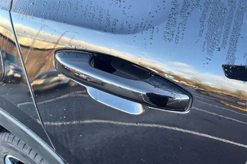 Used Volvo XC40 2018 for sale - 76945059: Photo 33