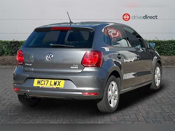 Used Volkswagen Polo 2017 for sale - 76858176: Photo