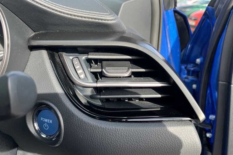 Used Toyota C-HR 2022 for sale - 77929863: Photo 37