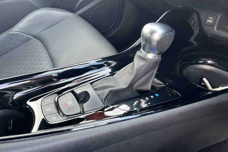 Used Toyota C-HR 2022 for sale - 77929863: Photo 39