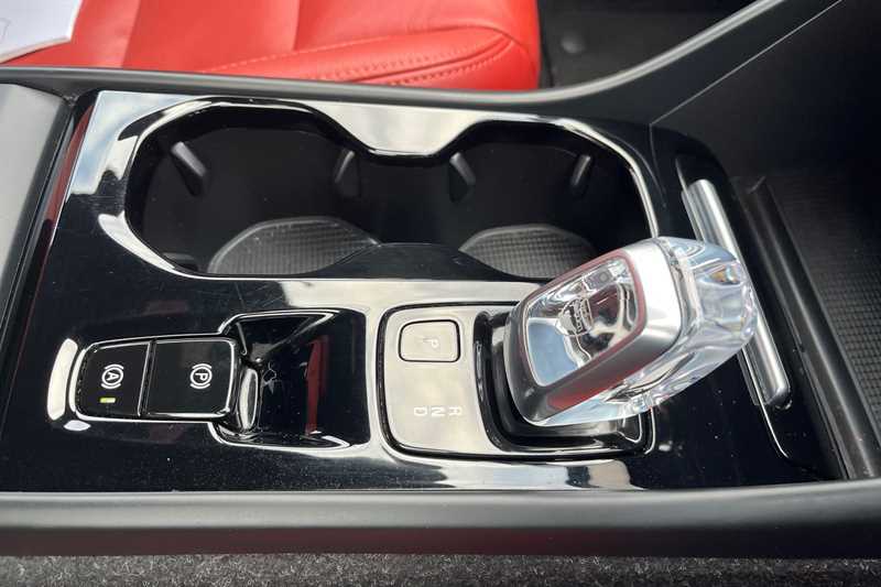 Used Volvo XC40 2021 for sale - 77317603: Photo 40