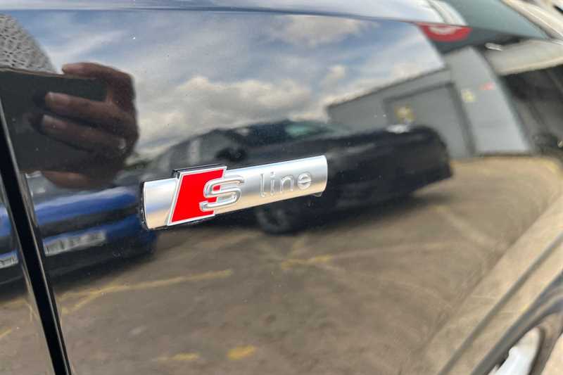 Used Audi Q3 2019 for sale - 76500787: Photo 41